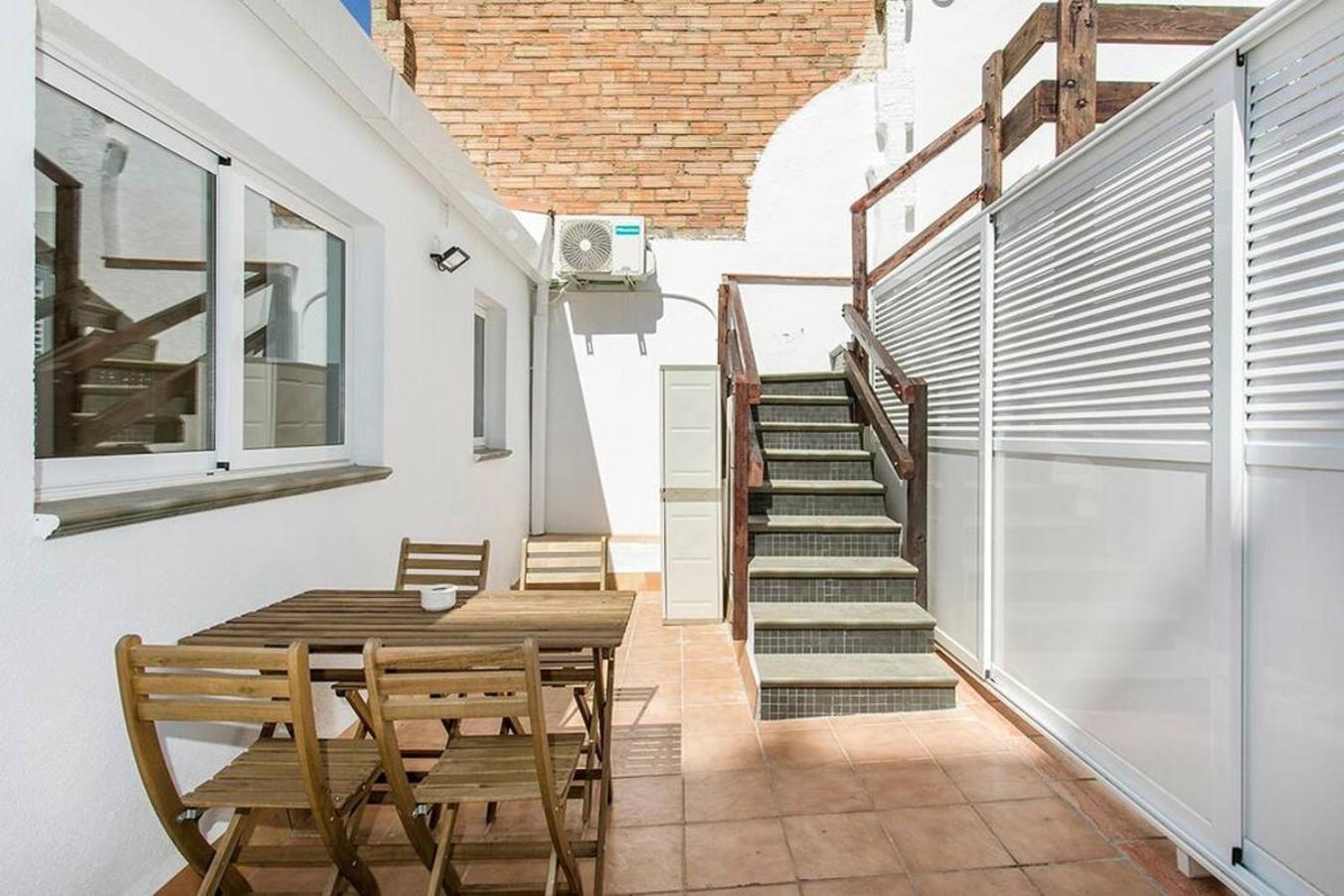 Cozy&New With Terrace Lejlighed L'Hospitalet de Llobregat Eksteriør billede