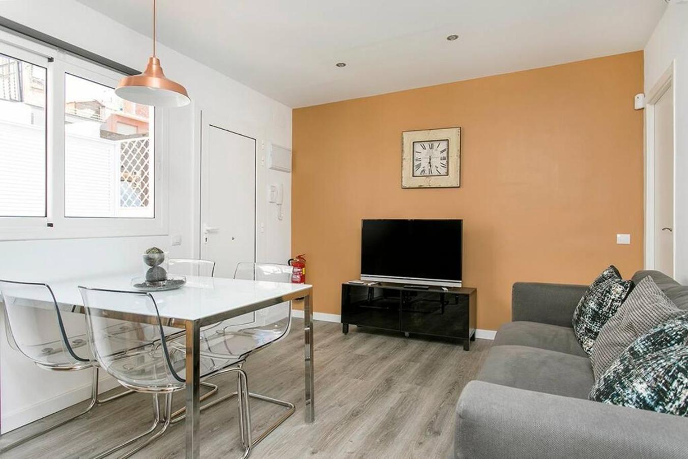 Cozy&New With Terrace Lejlighed L'Hospitalet de Llobregat Eksteriør billede